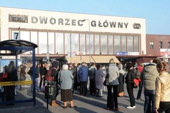 Bydgoszcz: Tak przed remontem wyglądał Dworzec Główny. Zobacz zdjęcia
