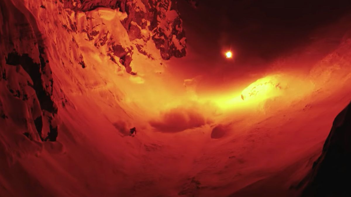 Dron, flara i ciemna noc - przepis na oryginalny film narciarski 1