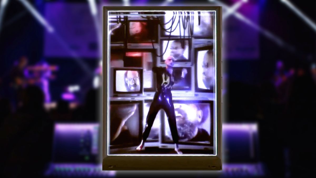 Pierwsze KRYPTODZIEŁO sztuki trafi na aukcję. To hologram z wyświetlaczem 1