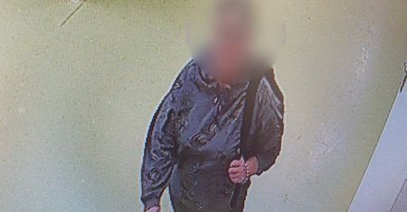Wchodziła do szkół i okradała dzieci. Przyłapana tak się tłumaczyła