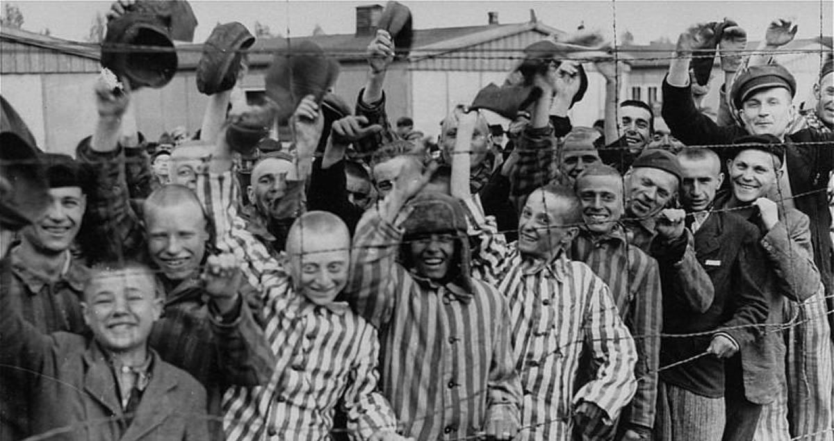 Dachau 1945. Widok, który odebrał mowę wyzwolicielom