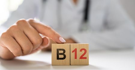 Witamina B12 - gdzie występuje, przyczyny niedoboru i nadmiaru