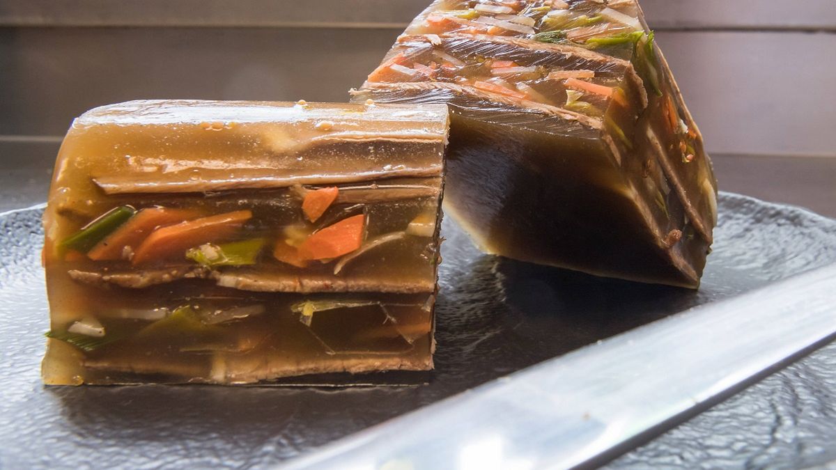 Ukrainiec zmarł po zjedzeniu galarety.