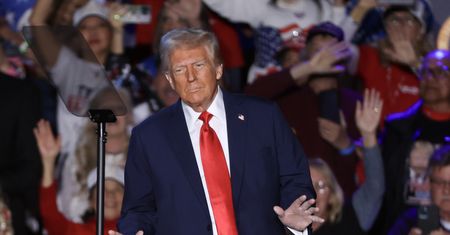 Trump nie jest przekonany, że nie może ubiegać się o trzecią kadencję
