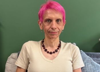 Przyjęła księdza po kolędzie. Transpłciowa katoliczka opisała wizytę