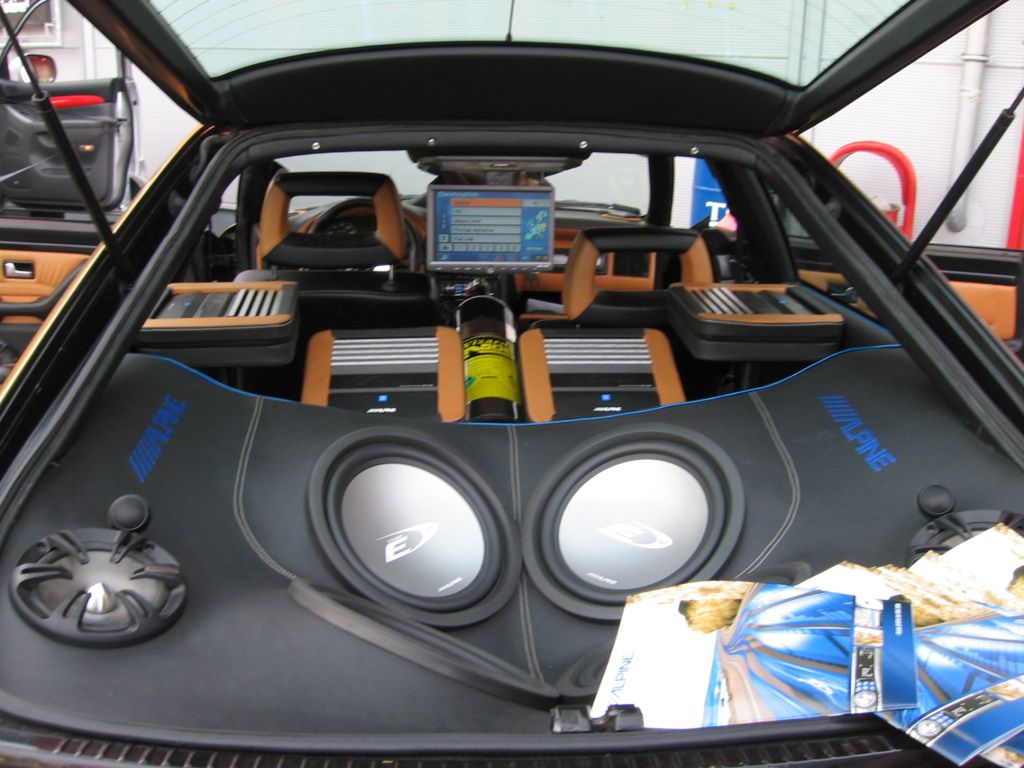 Ekstremalne zabudowy car audio [galeria] 4
