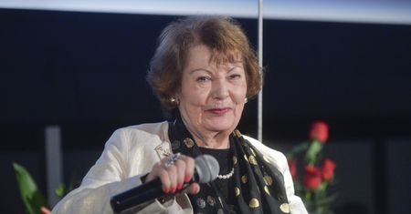 Iga Cembrzyńska w dowodzie miała zupełnie INNE IMIĘ. Jak naprawdę nazywała się aktorka?