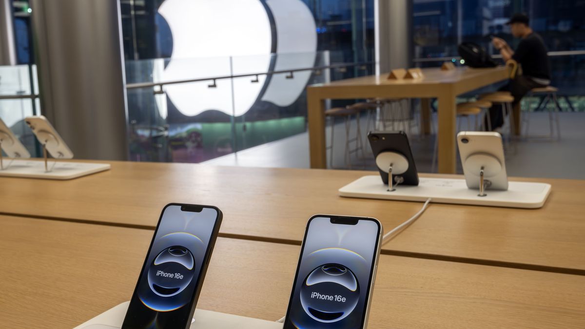 Zmiany w sklepie Apple