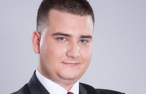 Biogram Bartłomieja Misiewicza zniknął z Wikipedii, bo nie jest to postać encyklopedyczna