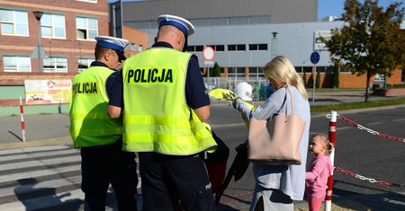 16 tys. wakatów w policji. Potrzebni są młodzi. Będą ułatwienia w naborze