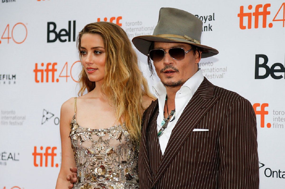 Amber Heard przyznała się do pobicia Johnny'ego Deppa. Chciała obronić swoją siostrę