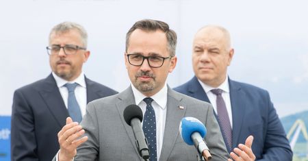 Wpadka Horały. "Ukradł niezgodnie z procedurami"