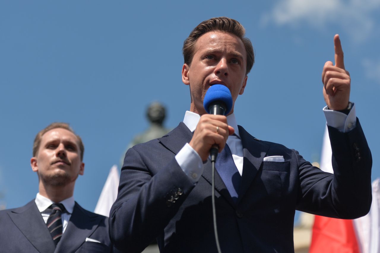 Krzysztof Bosak uderza w Jarosława Kaczyńskiego. Poszło o projekt ustawy ws. zwierząt (Photo by Artur Widak/NurPhoto via Getty Images)