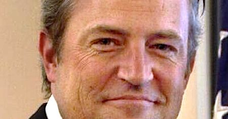 Lekarz z Kalifornii przyzna się do winy w sprawie śmierci Matthew Perry’ego. Grozi mu 40 lat więzienia