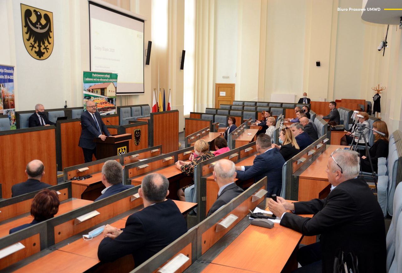 Wrocław. PiS próbuje ratować koalicję. Co wydarzy się w sejmiku?