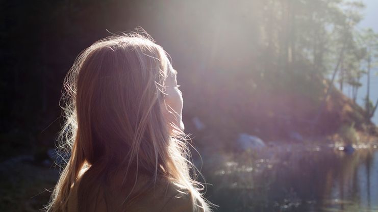 Żabi brzuch może być związany z niedoborem witaminy D.