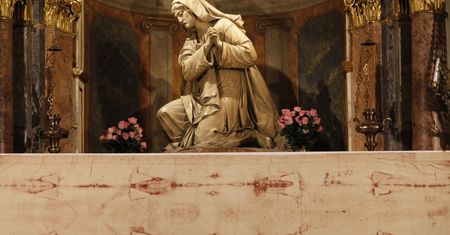 Przełomowe wyniki badań Całunu Turyńskiego. Naukowcy ogłaszają
