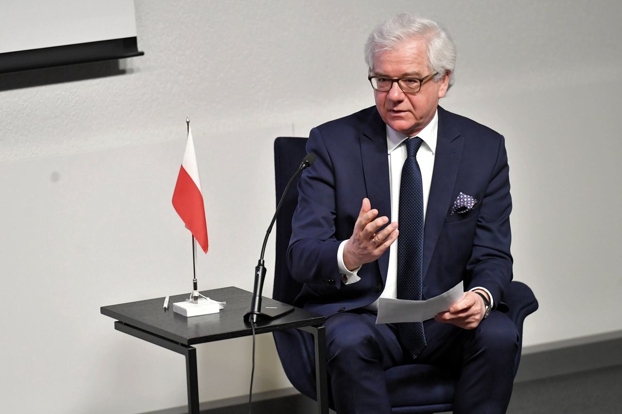 Jacek Czaputowicz o otwarciu granic: kwestia dni, może tygodni