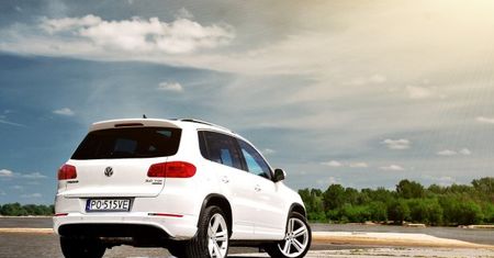 Volkswagen Tiguan R-Line 2,0 TDI 4Motion DSG - w przebraniu [test autokult.pl]