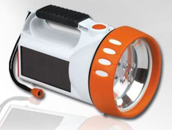 Energizer wprowadza hybrydowe latarki 2