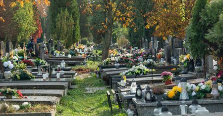 Zwrot w pogodzie na Wszystkich Świętych? Wstępne prognozy były inne