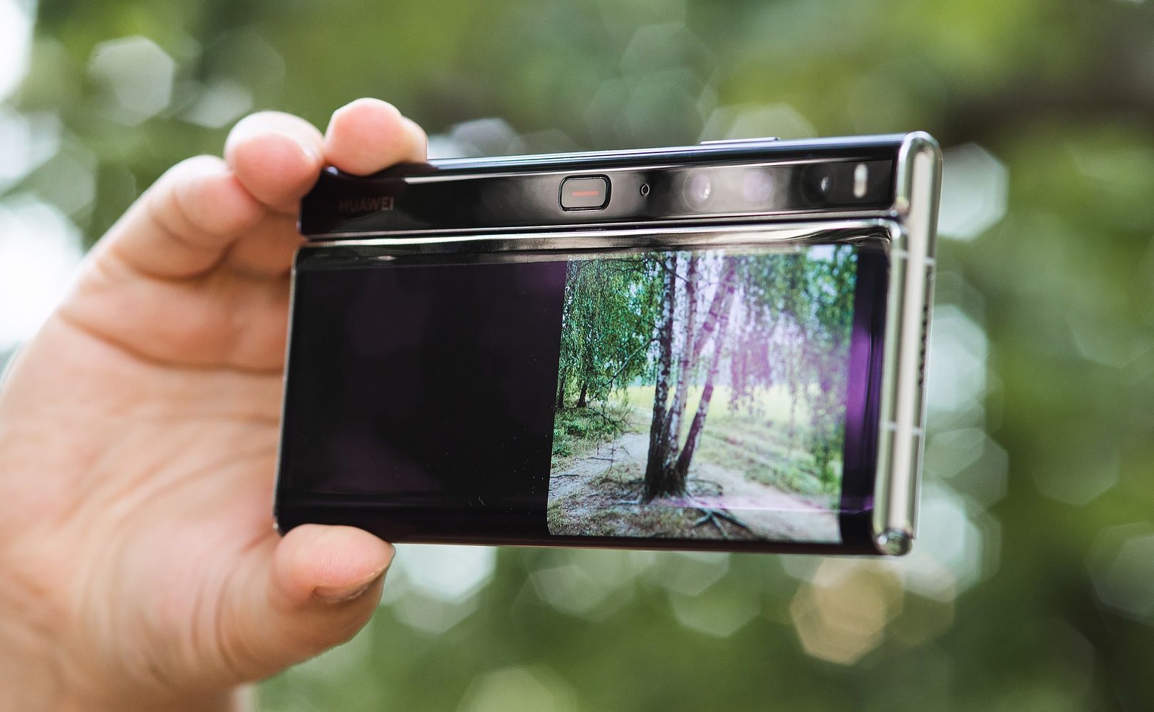 Huawei Mate Xs 2 tylny ekran podgląd