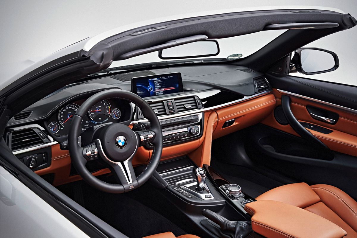 Ogromna galeria zdjęć z kabrioletem BMW M4 243