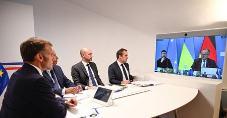 Ważne konsultacje przed Alaską. "Należy zwiększyć presję na Rosję"