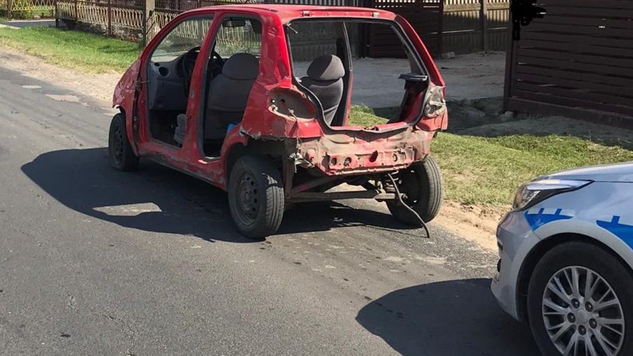 Auto w takim stanie nie powinno znaleźć się na drodze.
