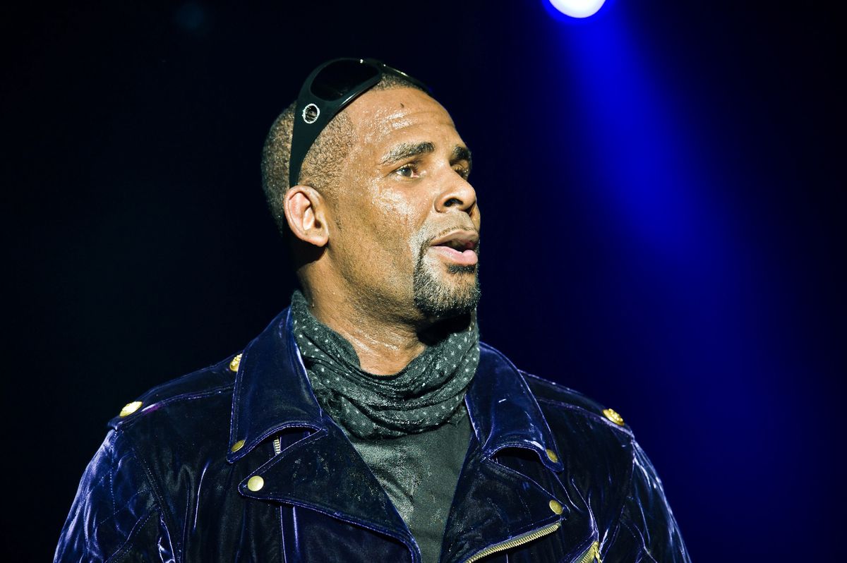 R. Kelly desperacko chce opuścić areszt. Powołuje się na zagrożenie koronawirusem