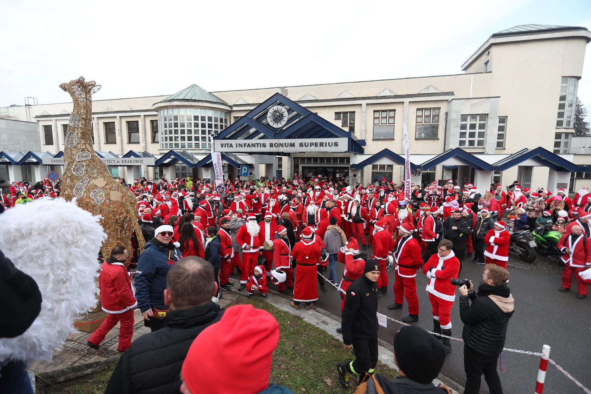 MotoMikołaje w Krakowie po raz 20. Wielka Parada dla szpitala w Prokocimiu