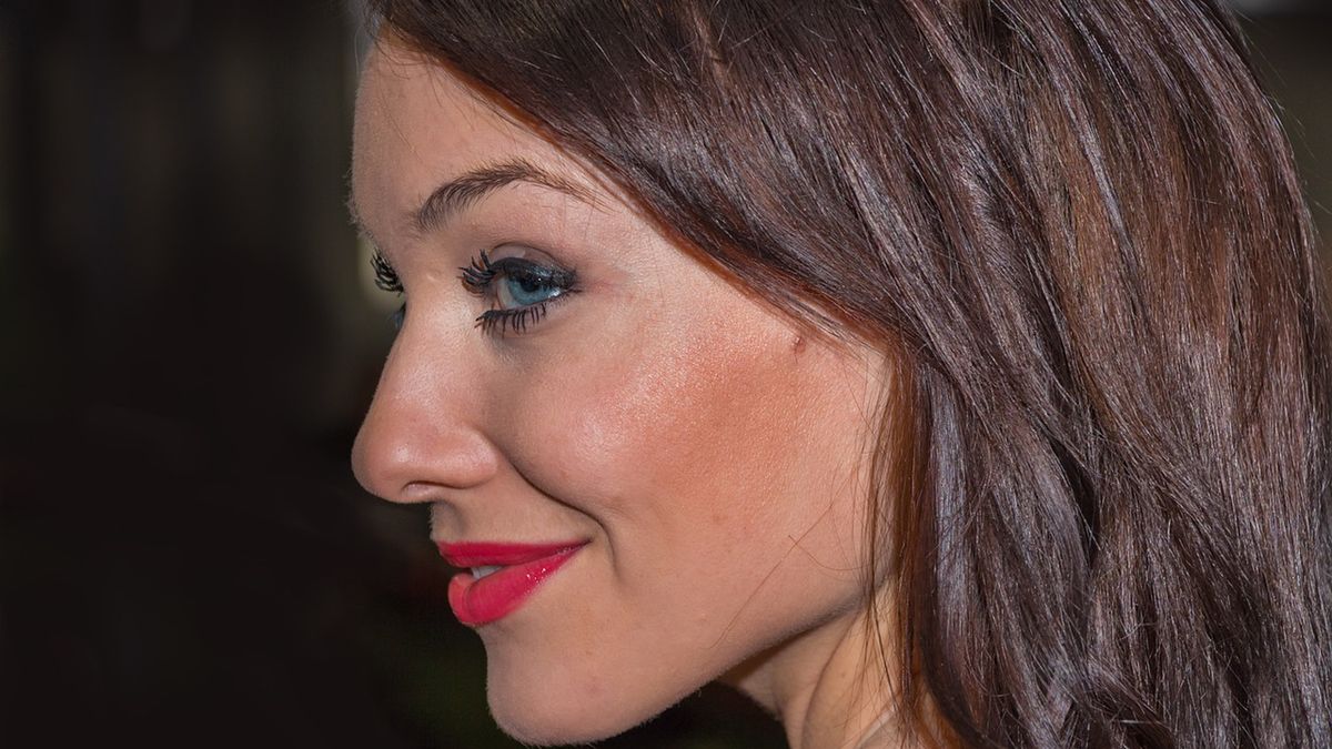 Kalendarz płodności - cykl menstruacyjny, estrogen i progesteron, fazy cyklu, metody naturalne