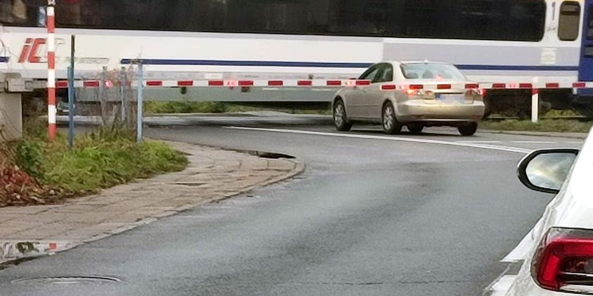 2000 zł mandatu za wjazd. Policja przypomina zasady, będą kontrole