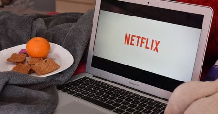 Netflix zmienia sposób liczenia oglądalności i podpiera to ogromnym sukcesem Wiedźmina
