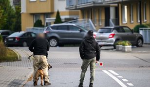 Żołnierz nadal o krok przed policją. Obława trwa