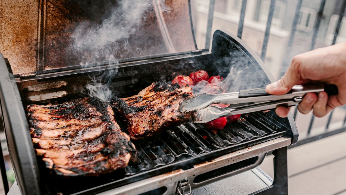 Grillowanie na balkonie