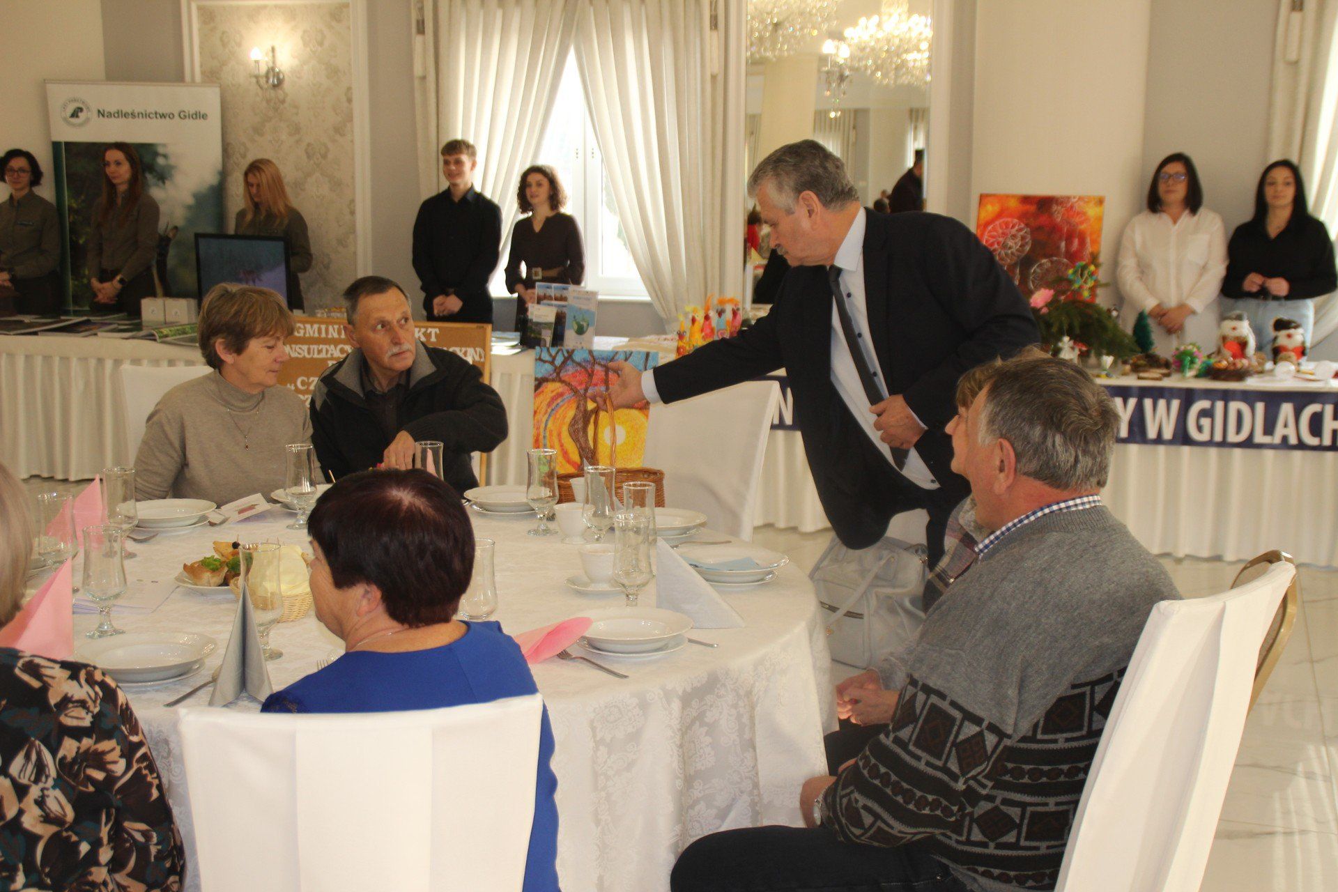 Życzenia dla seniorów z gminy Gidle