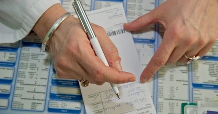 Lista bezpłatnych leków dla dzieci i seniorów. Jest obwieszczenie