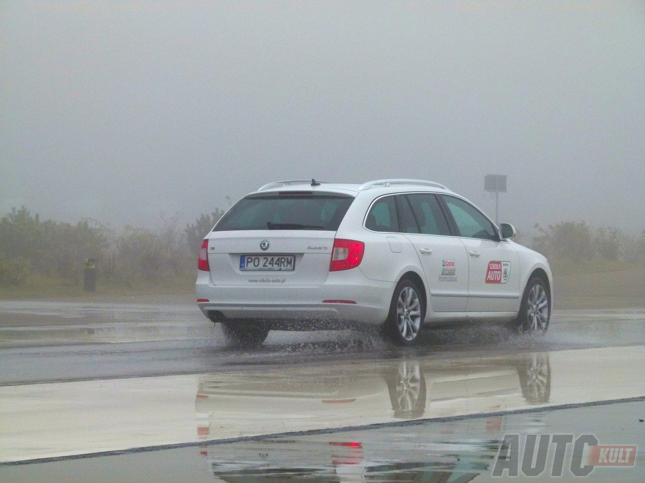 Safety-Driving i Off-Road w Skoda Szkoła Auto na torze ADAC [relacja autokult.pl]