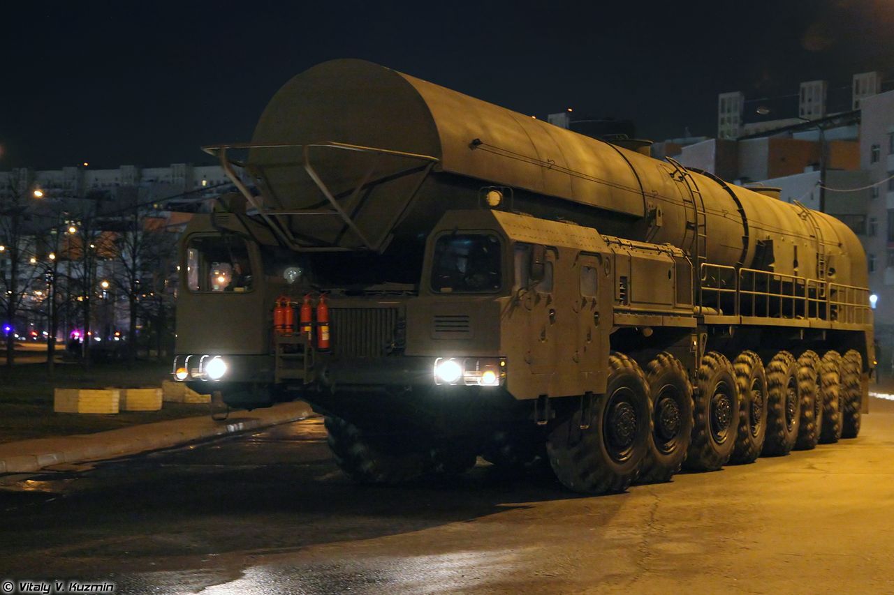 A mobile launcher with a loaded RS-24 Yars missile