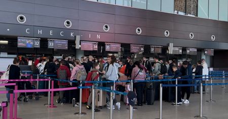 Polacy nie boją się latać do Egiptu. "Nie ma co sobie psuć wakacji"