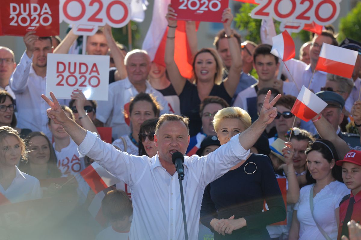 Wybory prezydenckie 2020. Andrzej Duda na ostatnim wiecu wyborczym. "Bierzemy sprawę w swoje ręce"