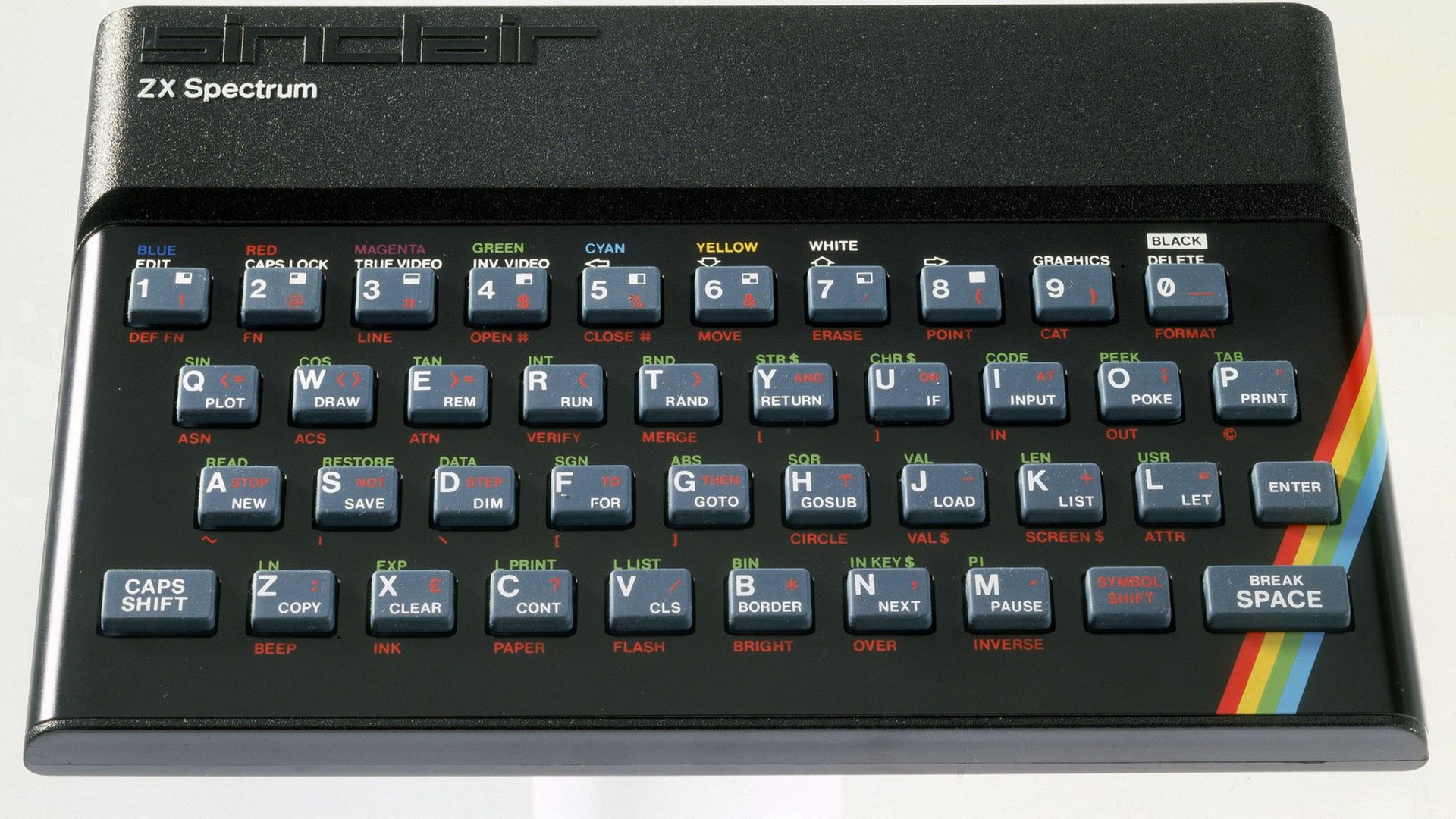Najpiękniejsze komputery, jakie kiedykolwiek powstały. ZX Spectrum, Cray-2, IBM PS/2, MacBook Air i inne 5