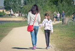 Zajmują 500+ na poczet długów matki. Skarbówka tłumaczy