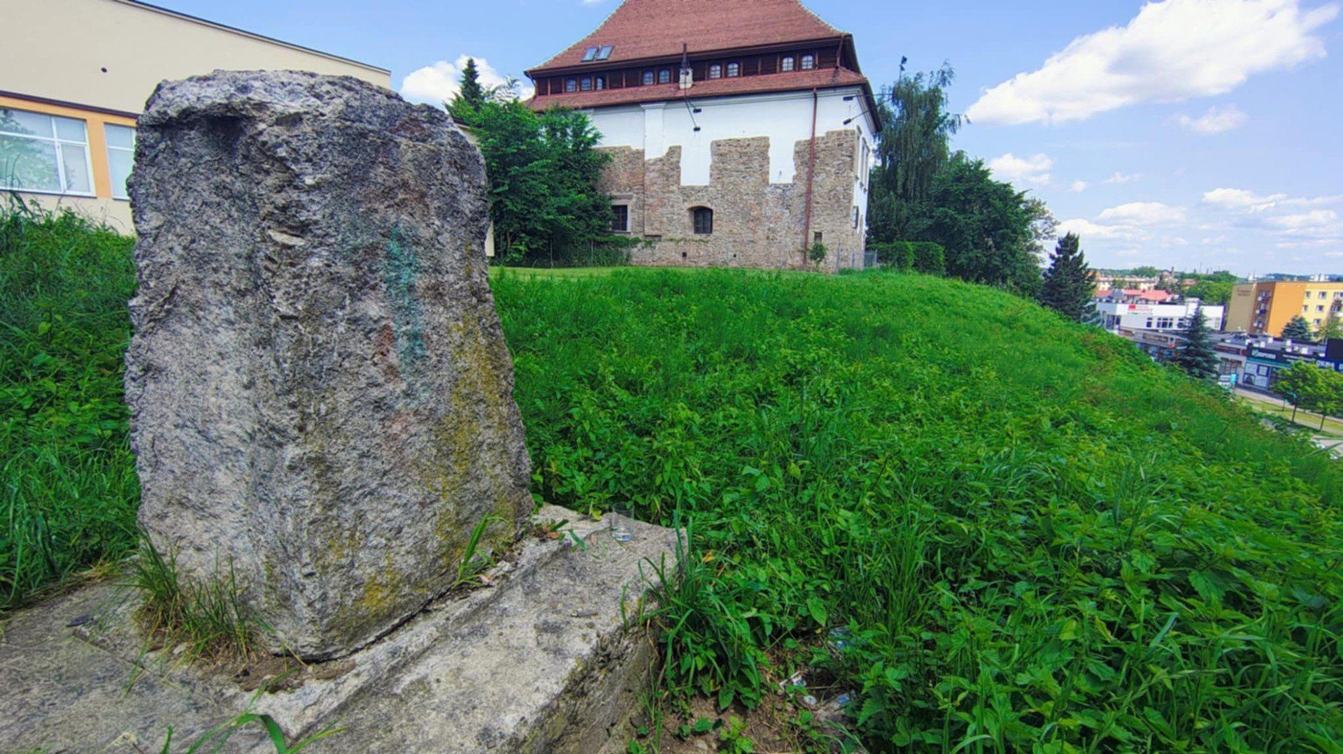 Zegar słoneczny w Gorlicach