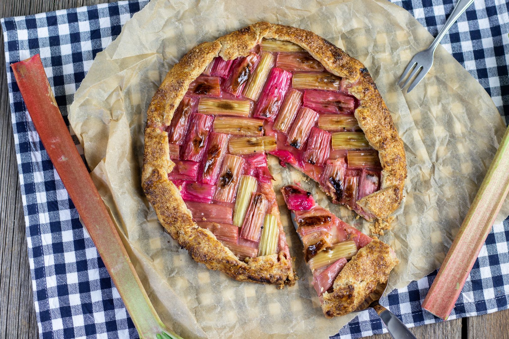 Tarta z rabarbarem