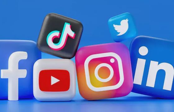 Włochy chcą większych regulacji mediów społecznościowych