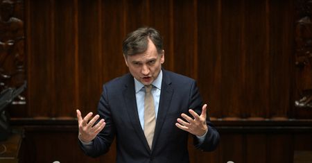 Wniosek o areszt Ziobry. Współpracownik nie chce deklarować, czy zaakceptuje orzeczenie
