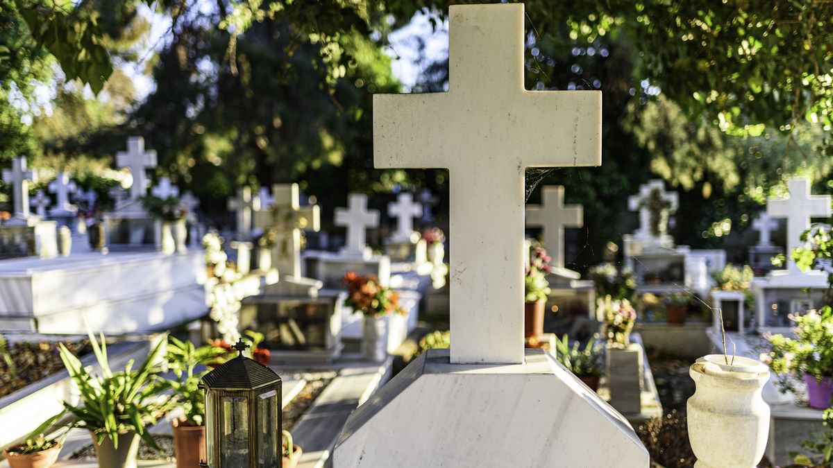 Mężczyzna został uznany za bezdomnego i pochowany bez wiedzy rodziny 