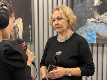 Geniusz, który przekraczał granice teatru przez pół wieku czekał na swoją biografię. Kim naprawdę był Konrad Swinarski?